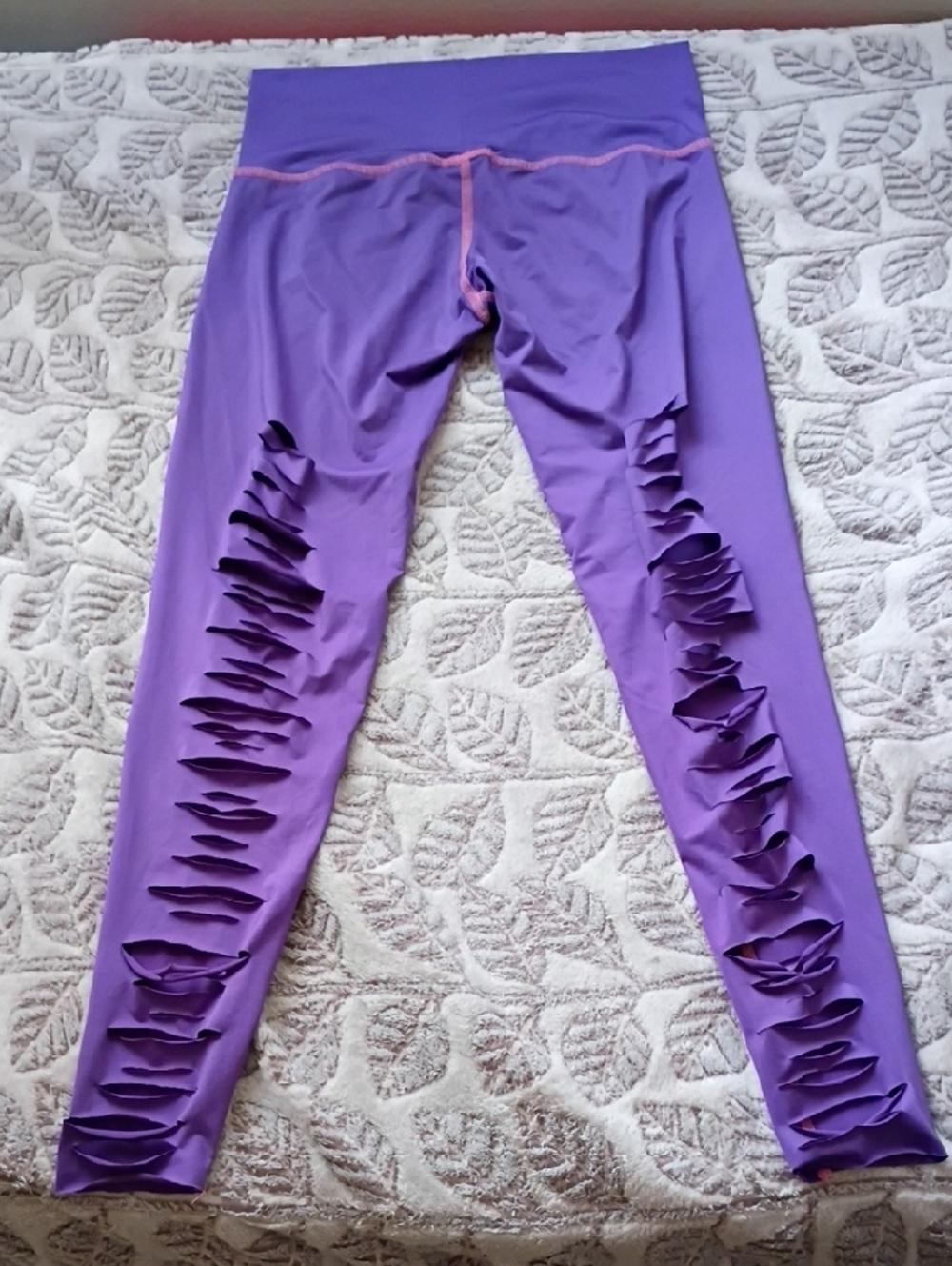 Teeki Leggings Laser Cut Back